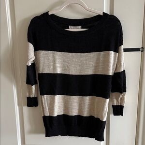 Banana Republic Black and Cream Striped Crew Neck Sweater